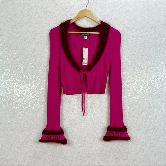 UO Rosie Faux Fur Trim Cardigan NWT Size Large - Picture 2 of 16